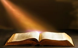 Literature 3287514 1920