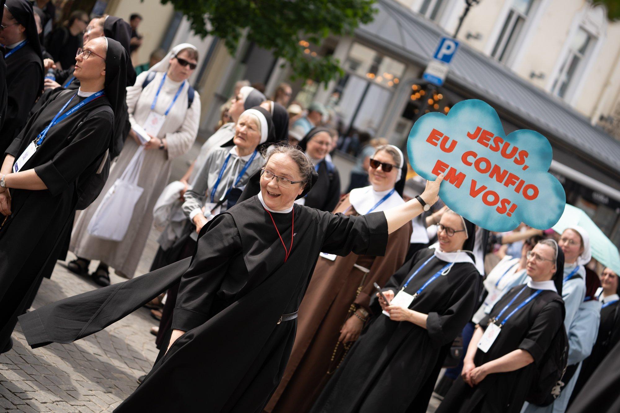 ‘Peace cannot be attained without mercy,’ Pope Leo tells global congress in Lithuania’s capital