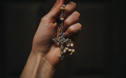 Rosary   Held