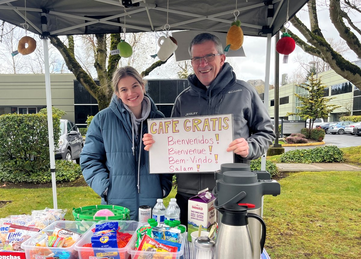 Hospitality table provides comfort to immigrants outside ICE facility