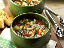 Slow Cooked Minestrone Soup Exps Hscbz17 26882 C07 27 1b
