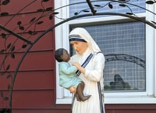 Mother Theresa Statue O'dea 2 Crop